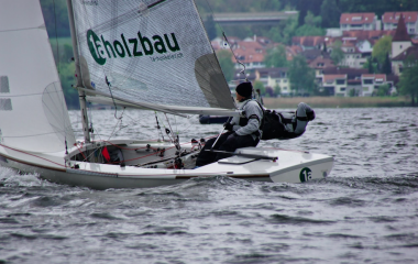 Rolf und Manuel Hunkeler beim Segeln 