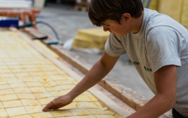 Die Holzbauelement werden isoliert