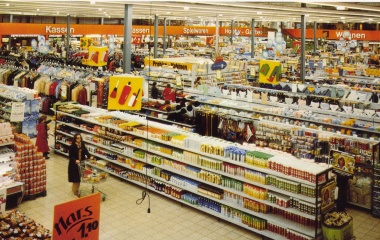 1977 Shoppingcenter - Konsumgesellschaft