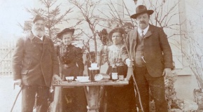 Josef J. B. Hunkeler mit Frau und Freunden